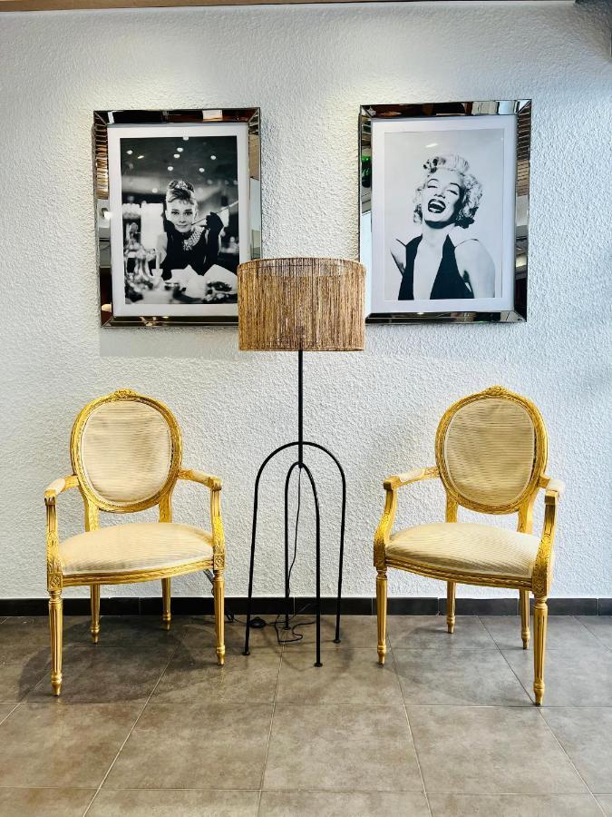 Resothel Group Hotel Le Cannet Bagian luar foto